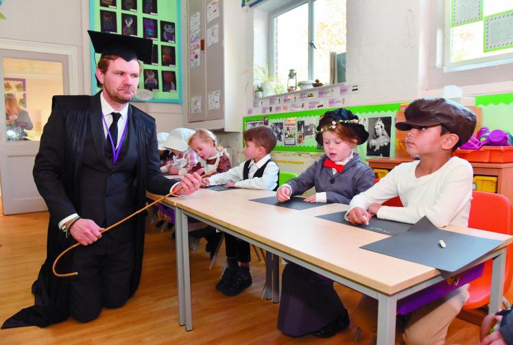 Headteacher's pride after Burchetts Green school receives Outstanding Ofsted