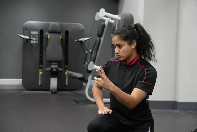Young woman from Slough breaks down barriers as deaf personal trainer