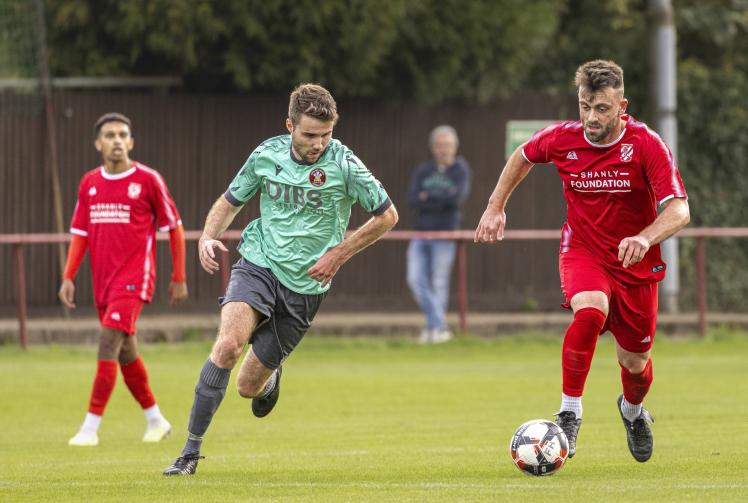 Ayres expects Heathens to be resilient in cup clash against Risborough Rangers