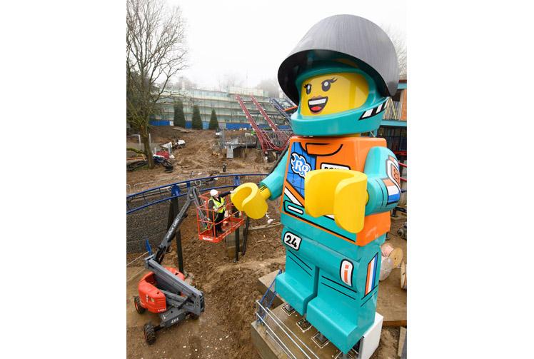 Worlds tallest Lego minifigure unveiled at Legoland Windsor