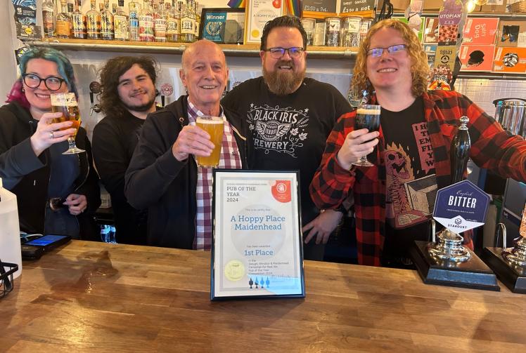 Maidenhead's A Hoppy Place 'over the moon' to retain pub of the year title