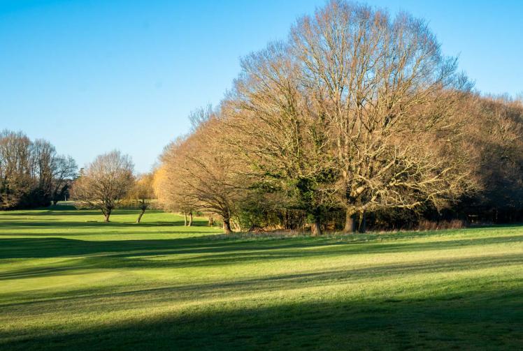Contract with Maidenhead Golf Club was a 'shockingly bad deal' for RBWM, says leader