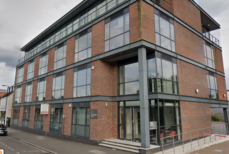 Former home of four companies in central Maidenhead may become flats