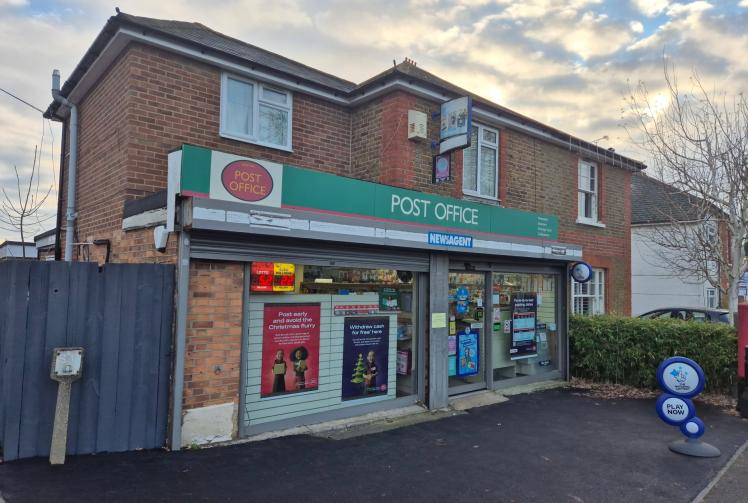 Post office in Maidenhead closes for major one month refit