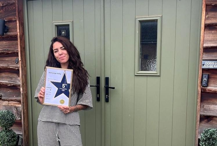 Hair stylist 'thrilled' after her home salon in Marlow is ranked top 5 in the UK
