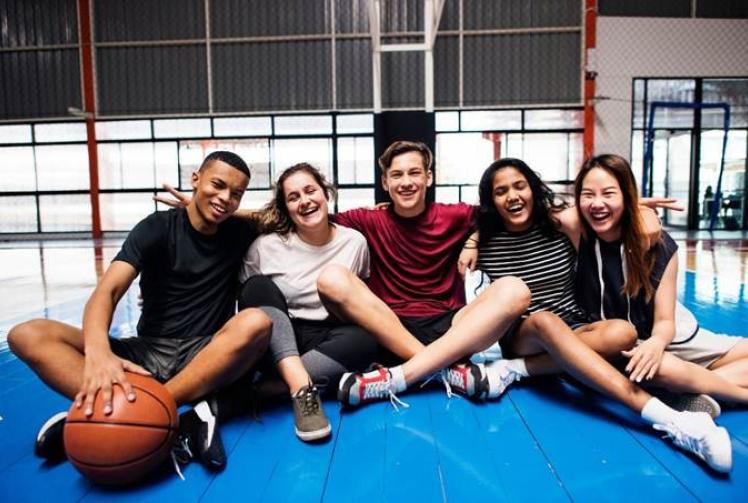 Girls' school announces move to a new co-ed sixth form