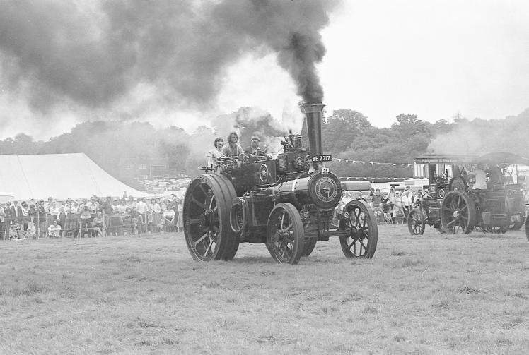 Former Knowl Hill Steam Rally yard can be used for business space, inspector rules