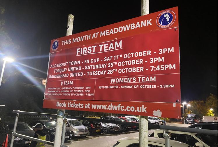 LIVE: Dorking Wanderers vs Maidenhead United 