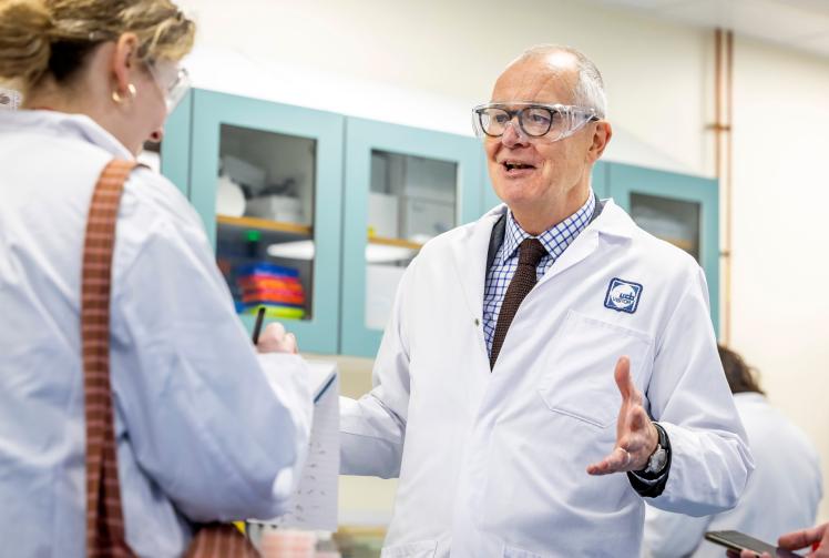 Science minister Patrick Valance visits Slough to unveil &pound;500m big-pharma project