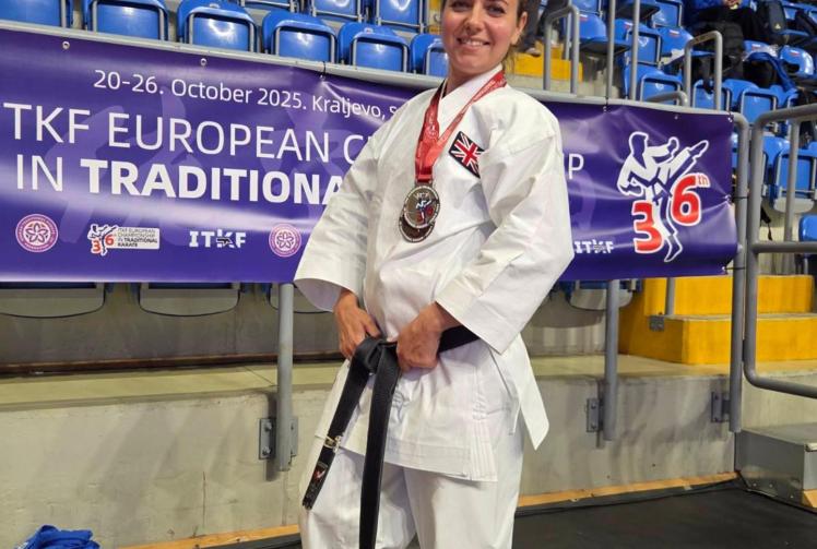 Ukrainian shows fight to win karate achievement award