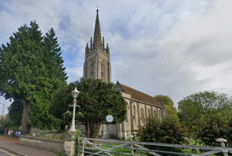 Smart Works Reading to host fundraising fashion sale in Marlow