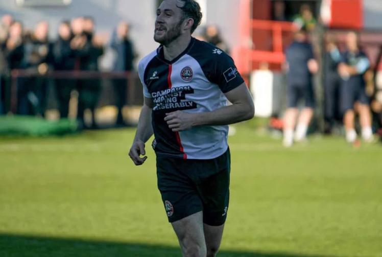 Maidenhead United provide perfect tonic to see off table topping Dorking