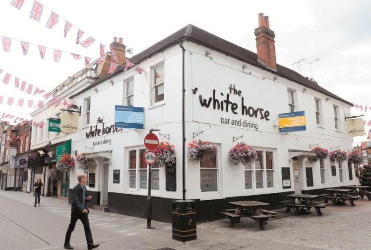 'Use them or lose them' warning as pubs face closure
