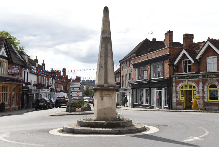 Bucks Council to offer free parking in town centre car parks