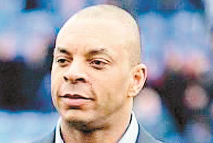 Alan Paris named as new Burnham FC manager after Betts stands down from role