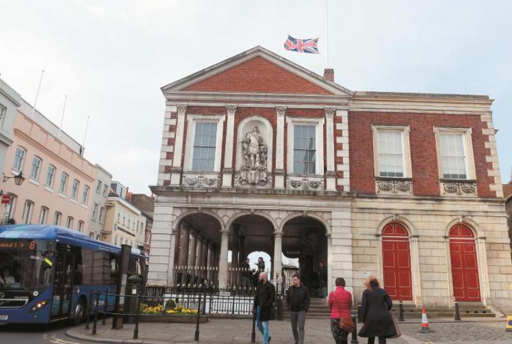 Councillors approve changes to borough's council tax support scheme