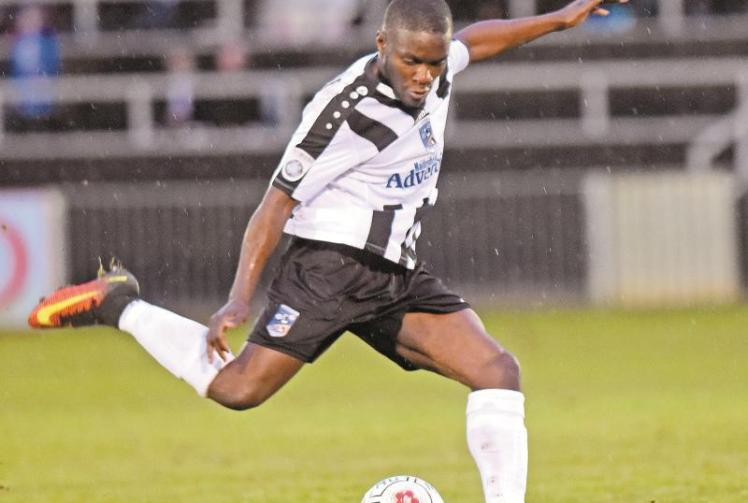 Maidenhead United extend Emmanuel's loan deal until the end of the season
