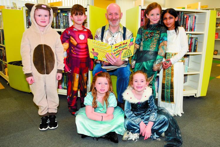 Alexander First School pupils meet children&rsquo;s illustrator on World Book Day 