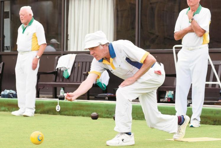 Play made possible at Desborough Bowls Club despite the pandemic