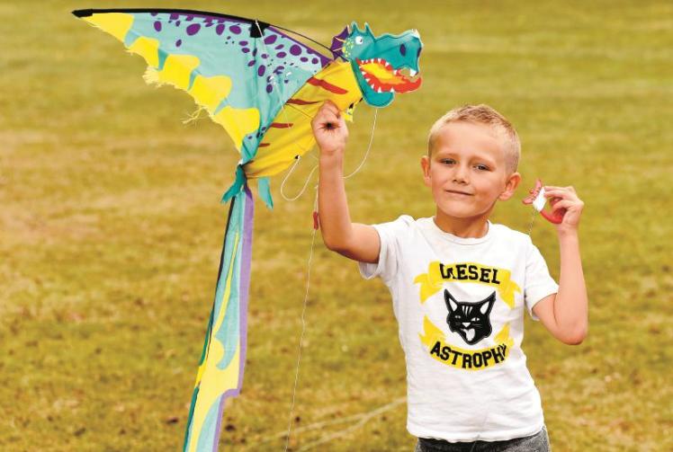 Zoommade kites will fly into fame at Norden Farm kite festival Photo