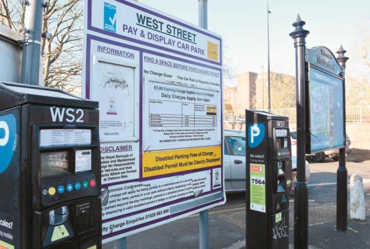Royal Borough's free festive parking offer receives backlash