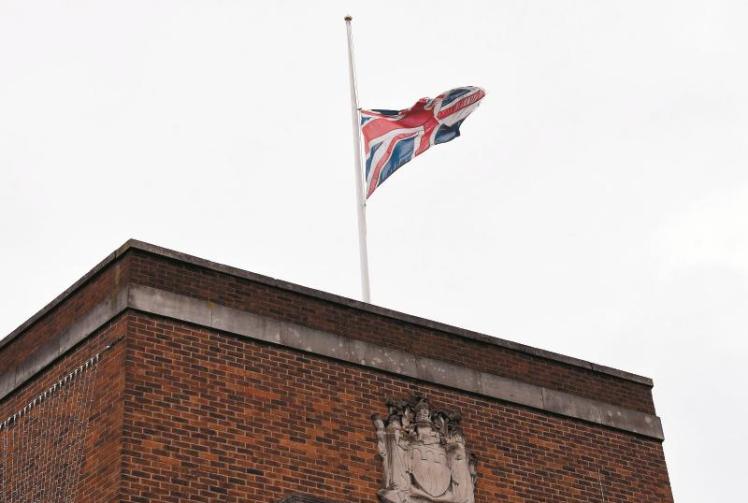 Royal Borough figures pay tribute to Captain Sir Tom Moore