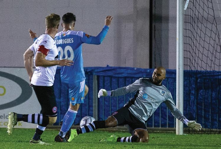 Adams defends Maidenhead United after online media criticism
