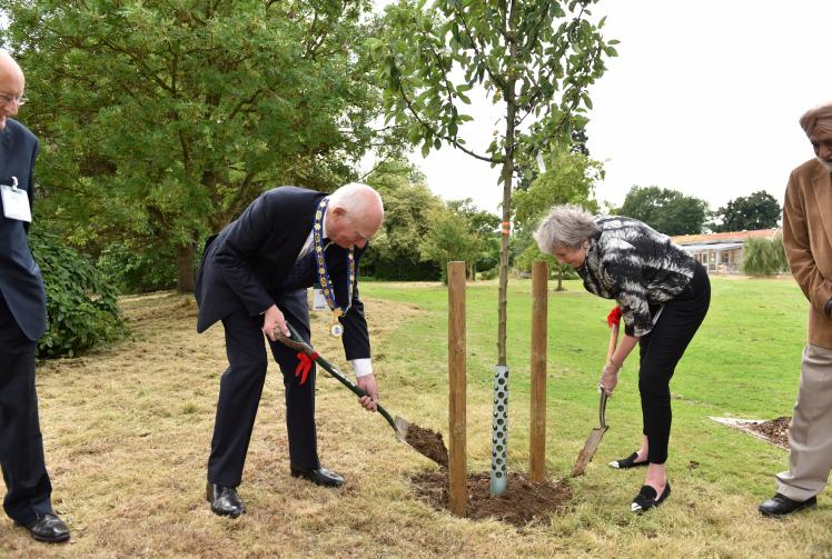 MAIDENHEAD 133659-57