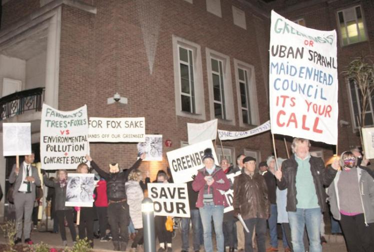 Hundreds protest outside Maidenhead Town Hall