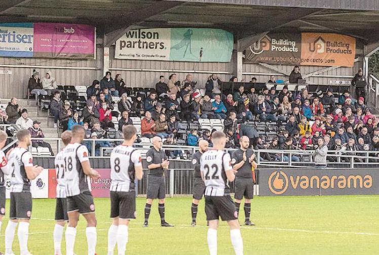 Applause rings around ground for Maidenhead United's community volunteers