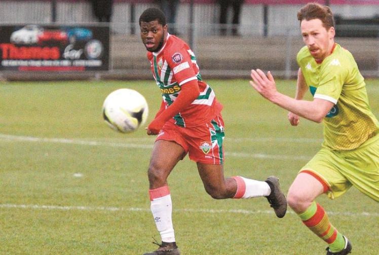 Cooper aggrieved by refereeing decisions which cost Windsor against Egham Town