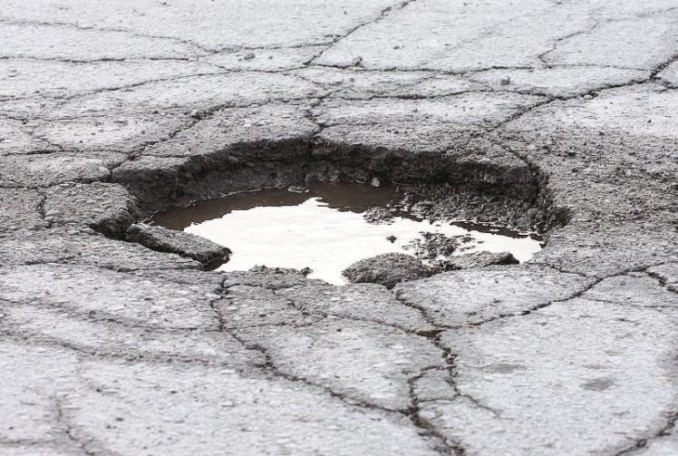 Potholes: How will the Royal Borough deal with my claim?