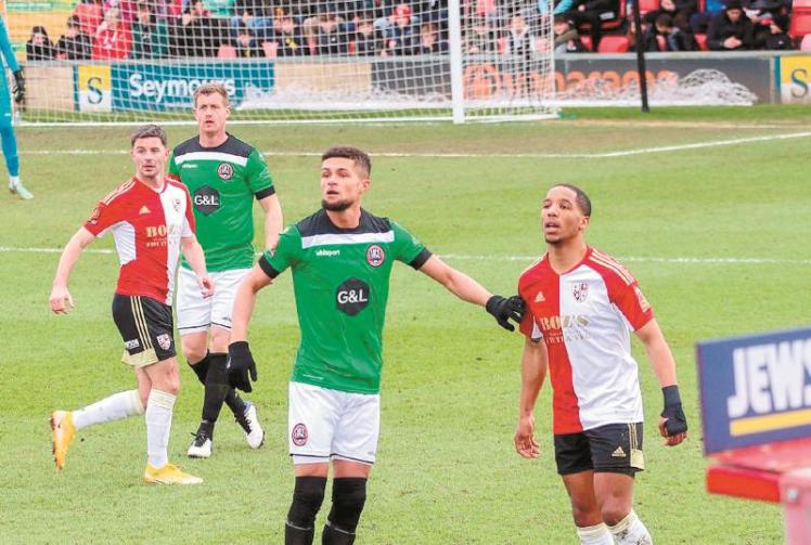 Maidenhead United fall to defeat at promotion chasing Woking