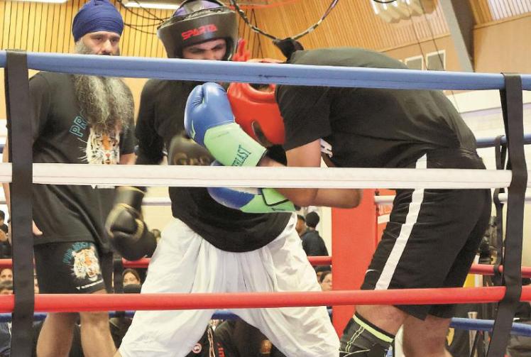 Sri Guru Singh Sabha Slough hosts UK's first inter-Gurdwara boxing show