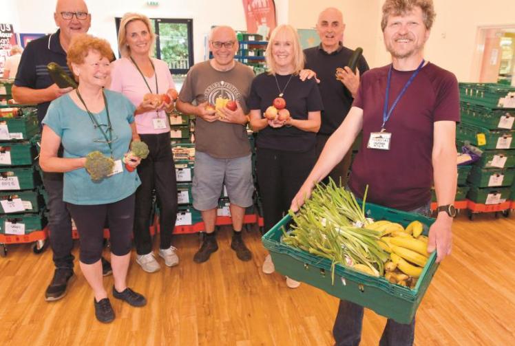 Windsor Foodshare bids for 'sponsors' to get fruits and veggies to those in need