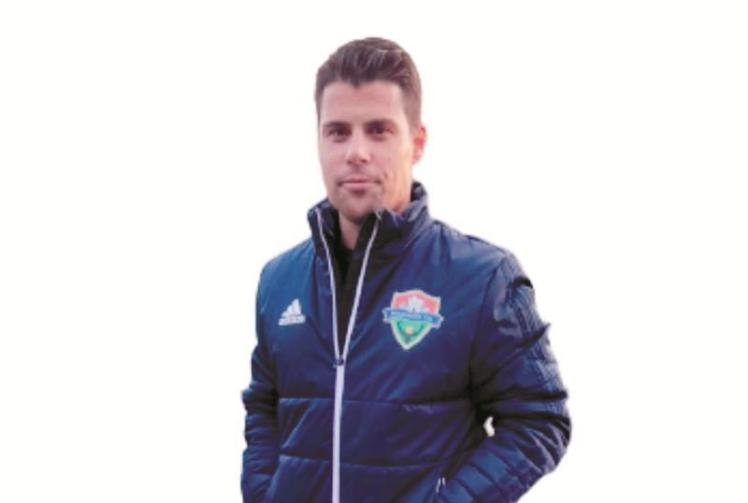 Windsor announce Diogo Nobre as new manager following  Mick Woodham's departure