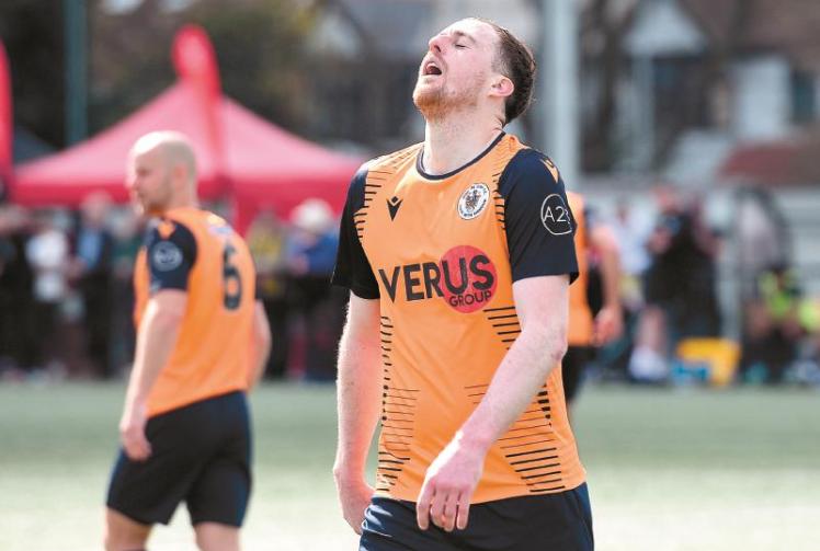 New signing Dan Bayliss sent off as Slough Town are beaten by Maidstone United