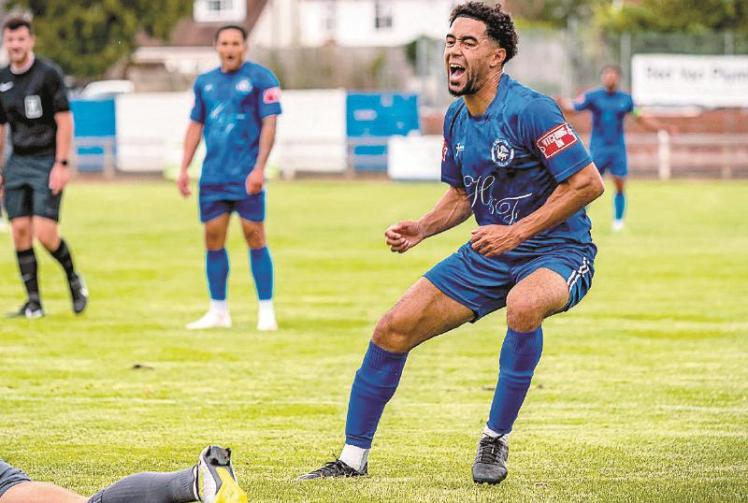 Tarpey nets injury-time winner on debut as Marlow defeat Uxbridge