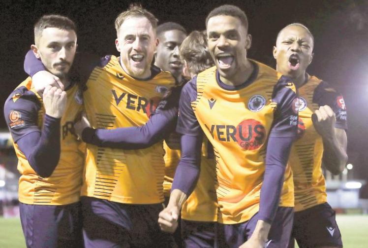 Davies' sublime free-kick helps Slough Town silence the Romans on their own turf