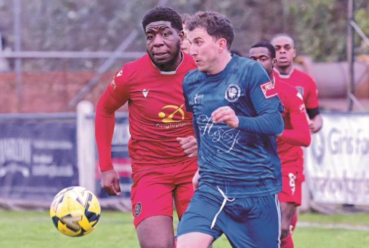 Tarpey displays predatory instincts as Marlow sweep aside Met Police