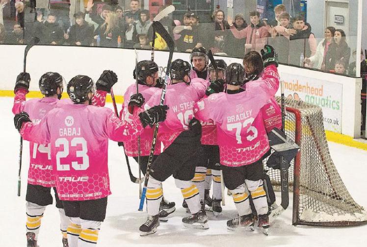 Bees beat Milton Keynes Lightning on penalties to stay on course for play-offs