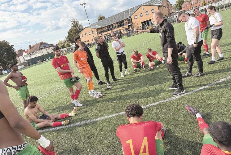 Holyport beaten by Rayners Lane in playoffs but it can't take gloss off historic season Photo