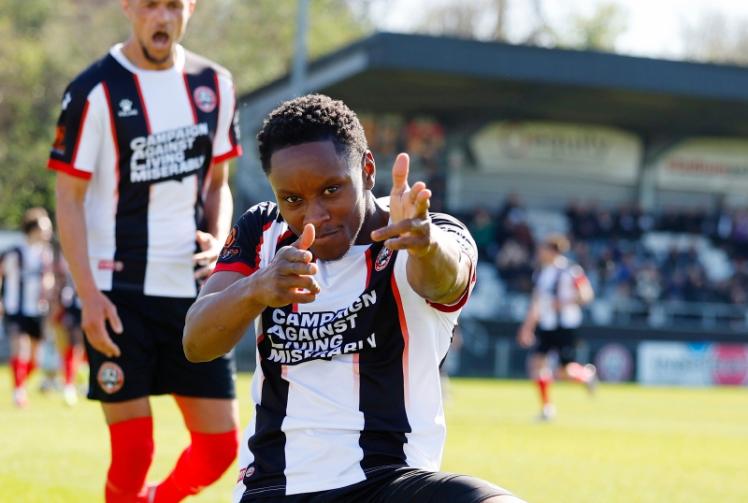 Vote for your Maidenhead United Men's and Women's goal of the season