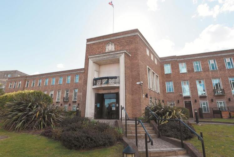 RBWM finance arrangements 'heading in the right direction', say auditors