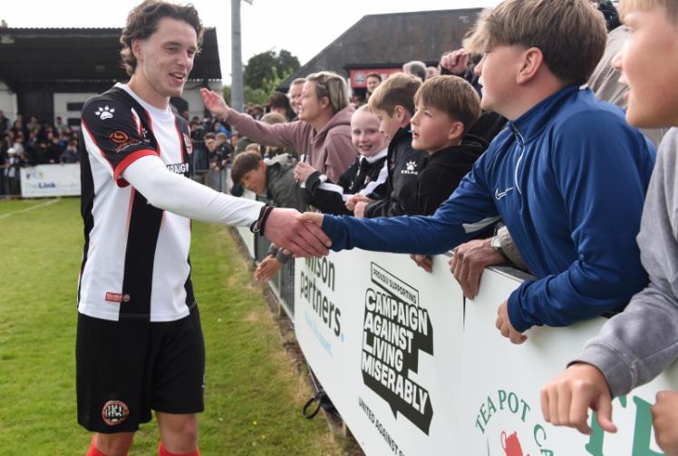 Smith to leave Maidenhead United after 'six unbelievable years'