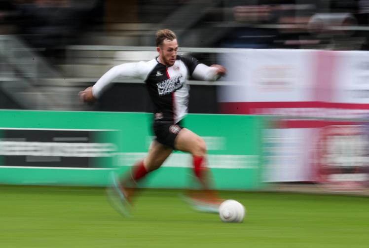 Hard work over headlines: Ferdinand delighted as Magpies find different ways to win
