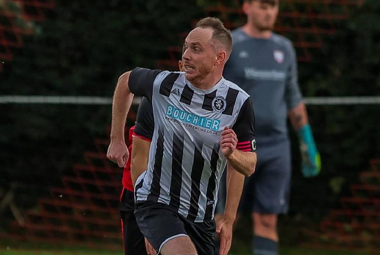 Nowell nets treble as Woodcote make cup progress