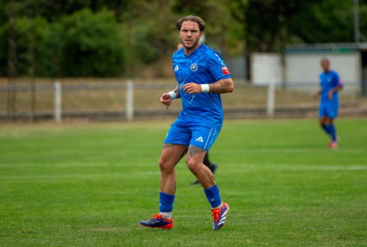 'Architects of our own downfall' &ndash; Marlow punished for errors as Thame cling on