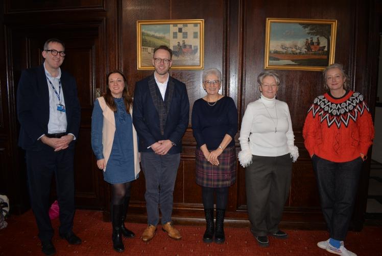 Clothes sizing app impresses &lsquo;dragons&rsquo; in college contest