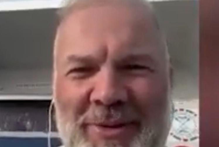 Positive vibes while on water